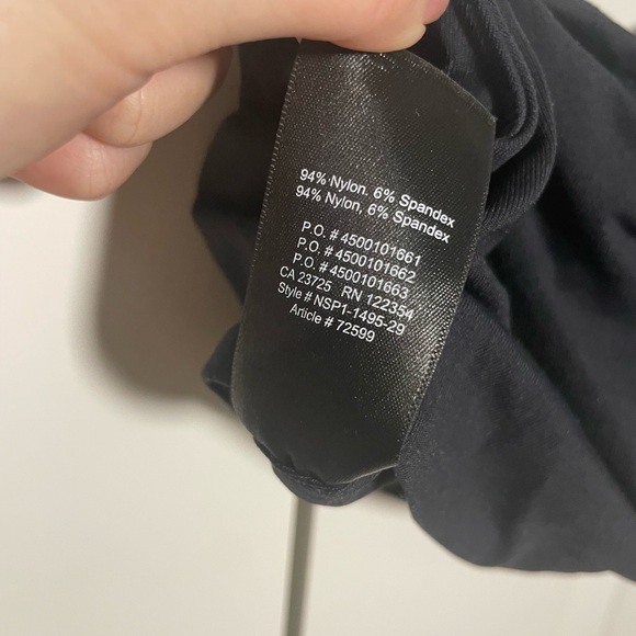 Aritzia Babaton Crop Top Tank Black Contour Material XXS - Picture 4 of 4